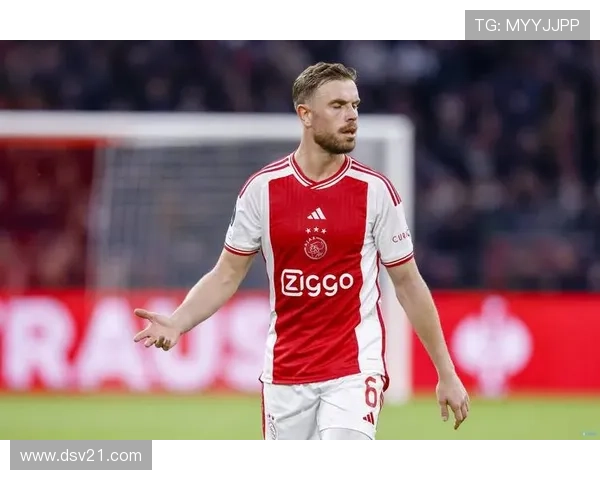 足球球星短裤设计背后的潮流趋势与运动舒适性探索